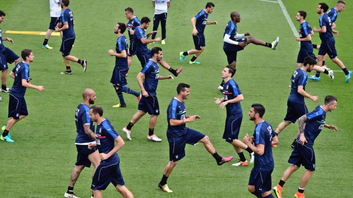 Italy's national soccer team training