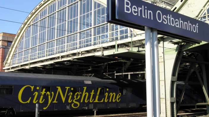 Deutsche Bahn: Ausgeruht ankommen: Viele Reisende lieben das nächtliche Reisen im Schlaf- oder Liegewagen.