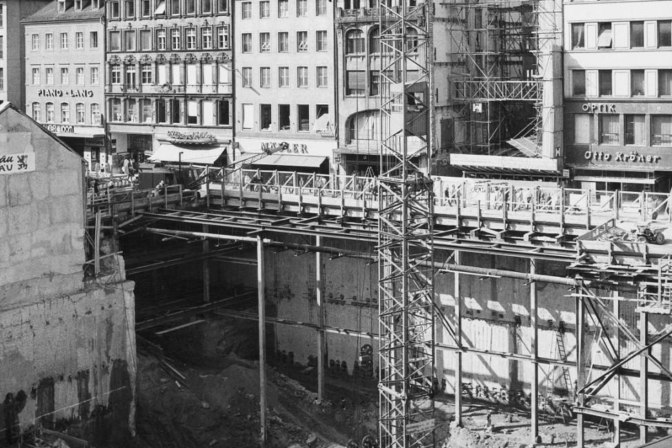 Blick auf die S-Bahn-Baugrube am Marienplatz, 1969