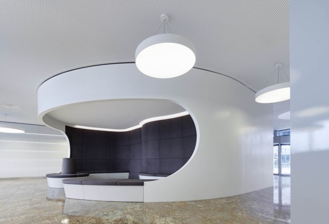 Architektouren 2016: Futuristische Lounge in der Niederlassung für Deutschland der Swiss Life AG in Garching