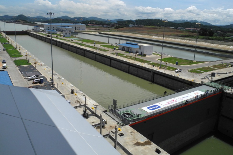 Panama: Schleusen auf für die Riesen-Schiffe