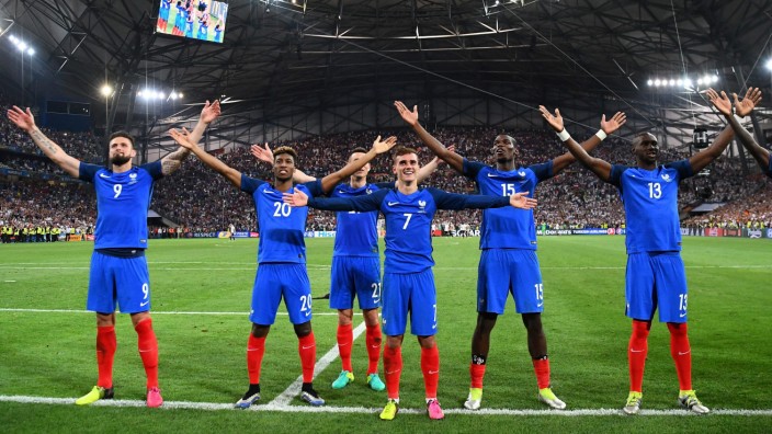 Fußball-EM: Und jetzt die Krönung? Frankreichs Nationalspieler treffen im EM-Finale auf Portugal.