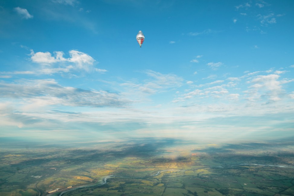 The balloon of Russian adventurer Fedor Konyukhov is seen after it lifted off in his attempt to break the world record for a solo hot-air balloon flight around the globe near Perth, Australia