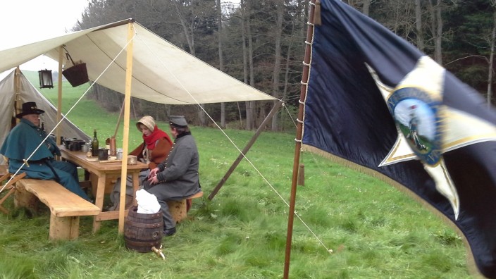Reenactment: Ein rekonstruiertes Lager aus dem Amerikanischen Bürgerkrieg.