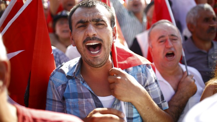 Demonstranten auf dem Taksim-Platz
