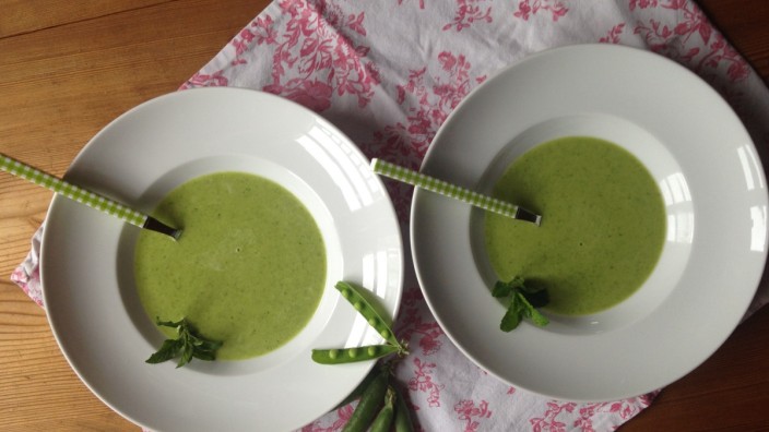 "Lecker auf Rezept" zu Erbsen-Kopfsalat-Suppe
