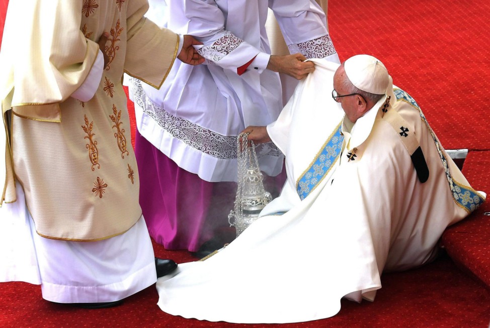 POPE TAKES A TUMBLE