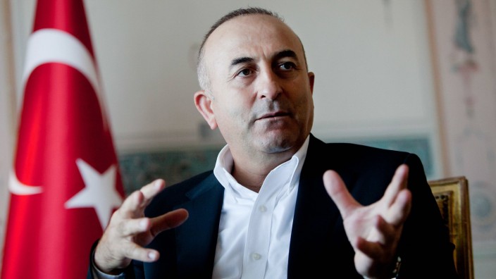 Mevlüt Cavusoglu Lisbon 26 07 2015 Interview with Minister of Foreign Affairs of Turkey Mevlüt Ca