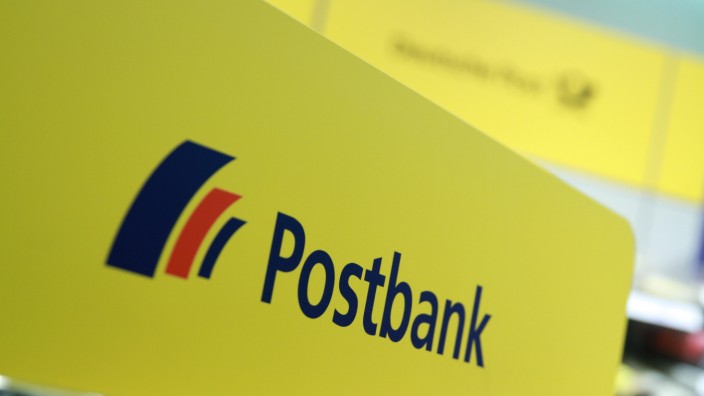 Banken: Eine Postbank-Filiale in München.