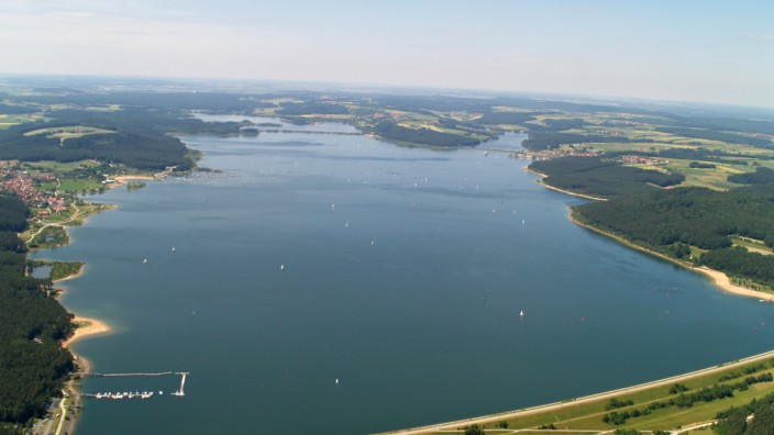 Pleinfeld: Der Große Brombachsee ist das Zentrum des Fränkischen Seenlandes. Vor 30 Jahren wurde er geflutet. Der erhoffte Aufschwung des Tourismus blieb bisher aus.