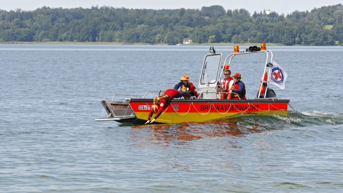 Starnberger See: Die Wasserwacht ist nicht in Ambach präsent, die Kollegen aus Ammerland und St. Heinrich springen ein.