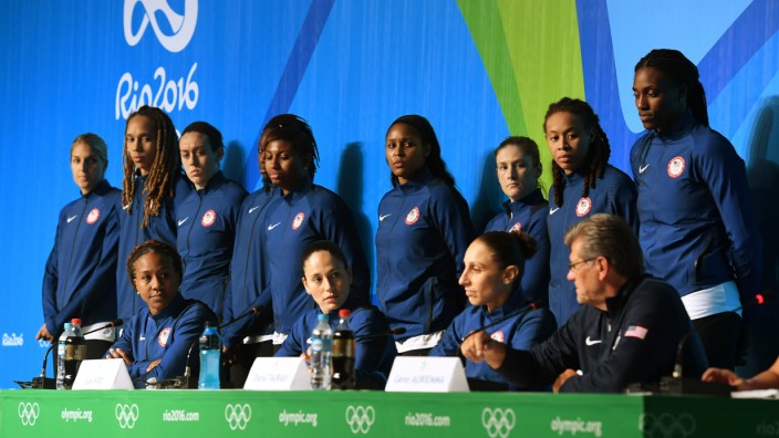 Olympische Spiele in Rio: Die amerikanischen Fernsehzuschauer interessieren sich in erster Linie für die amerikanischen Sportler, weiß der Sender NBC - vor allem für solche aus bekannten Sportarten wie die Basketballerinnen.