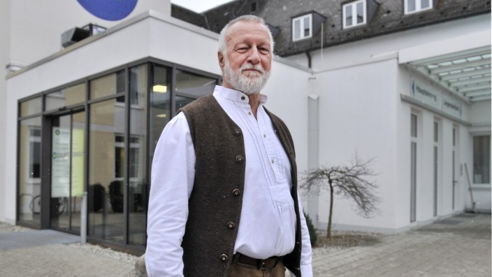 Seefeld,  Klinik Geschäftsführer Helmut Friedrich