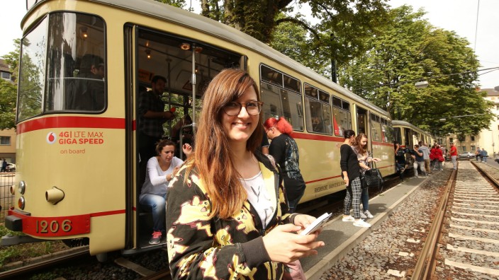 Rheinbahn organisiert eine Pokemon-Fahrt durch die Stadt