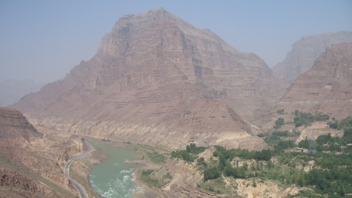 Geologie: In der Jishi-Schlucht soll sich das Wasser des Gelben Flusses einst gestaut haben
