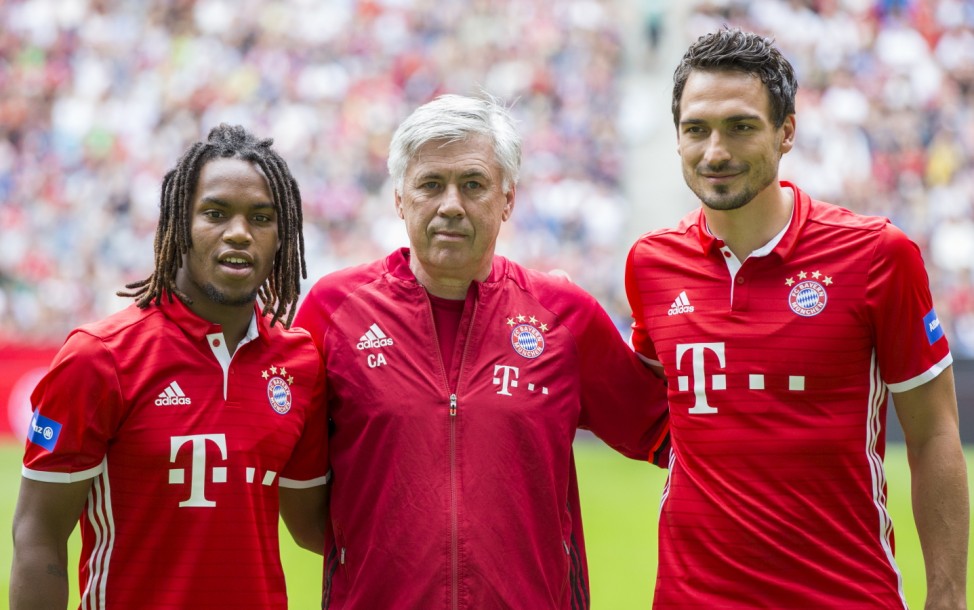 FC Bayern - Renato Sanches, Carlo Ancelotti und Mats Hummels