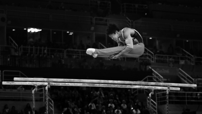 Turnen: Jahrhunderttalent: Kohei Uchimura holt vier Jahre nach seinem Olympiasieg in London auch in Rio de Janeiro die Goldmedaille im Mehrkampf.