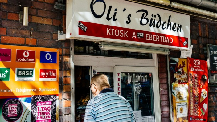 Zwei Wochen in Oberhausen: Oli's Büdchen ist eine der zahlreichen Büdchen in Oberhausen. Die kleinen Läden werden oftmals von Stammkunden frequentiert.
