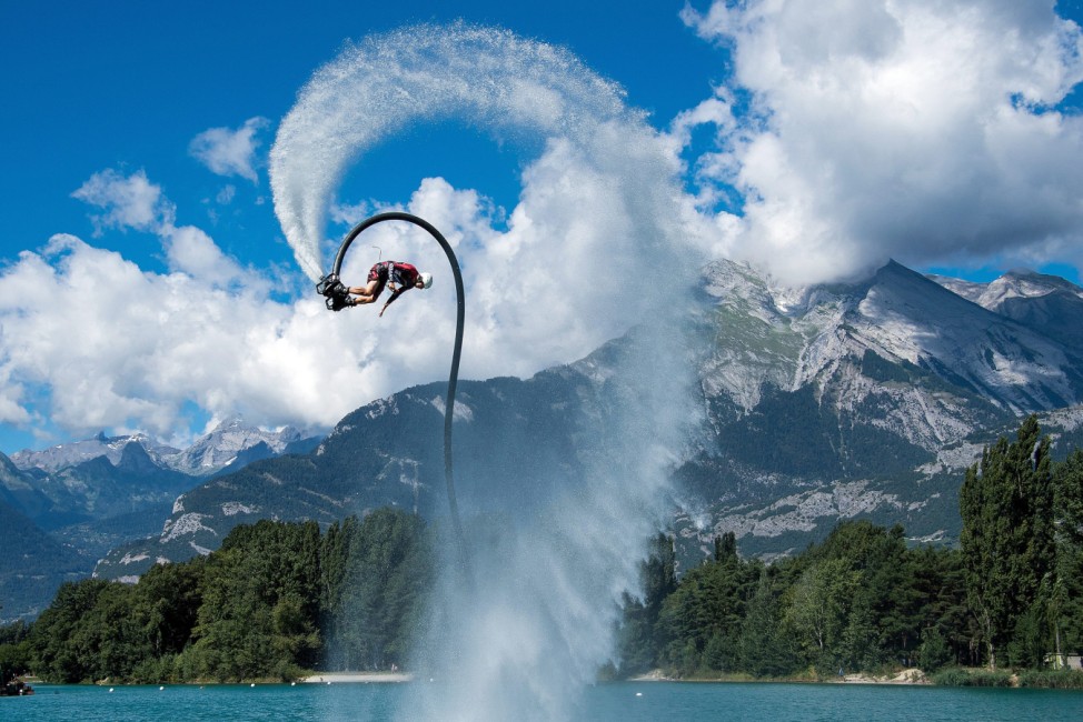 Flyboard demostration in Sion