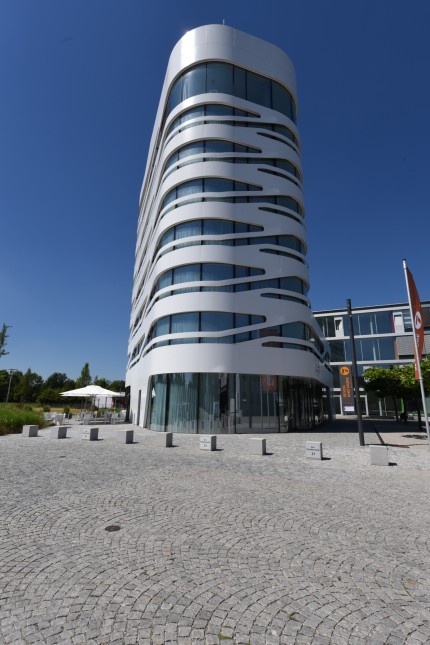 SZ-Serie "Landmarken": Der 26 Meter hohe Turm am Wissenschaftscampus Martinsried bietet vielfältige Möglichkeiten.