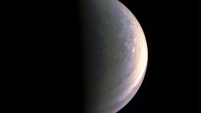 Jupiter, Juno