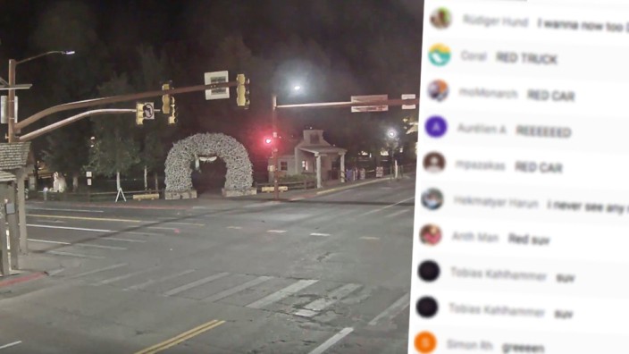 Internet: Unter besonderer Beobachtung steht derzeit eine Straßenkreuzung im amerikanischen Örtchen Jackson, Wyoming, auch Jackson Hole genannt.