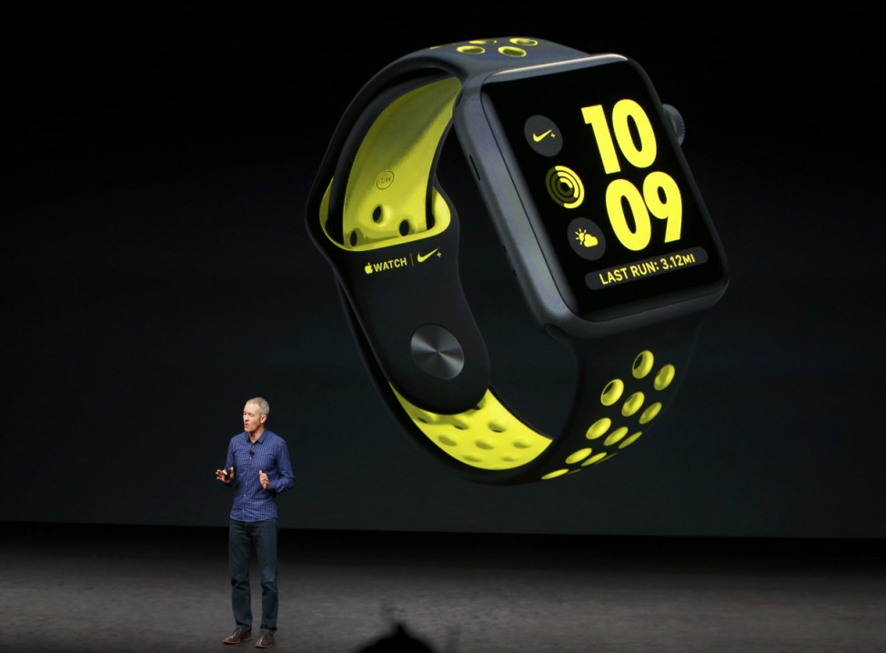 Jeff Williams discusses the Apple Watch Series 2 with Nike+ during a media event in San Francisco