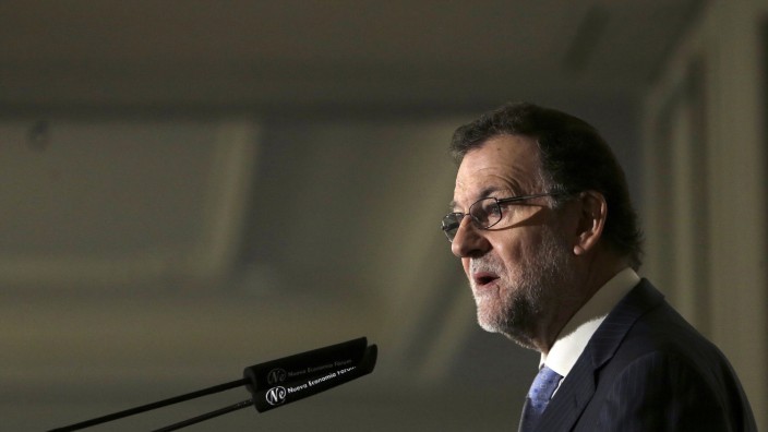 Spanish acting Prime Minister Mariano Rajoy briefing in Madrid