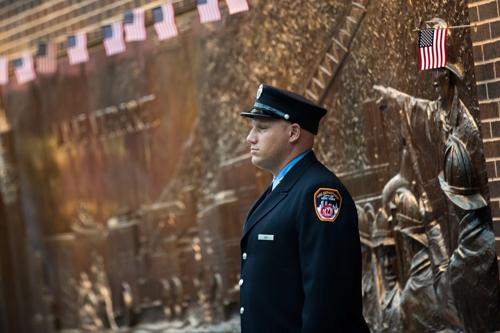 15th Anniversary Of 9/11 Attacks Commemorated At World Trade Center Memorial Site