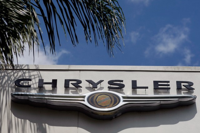 Chrysler Gets Approval To Close Dealerships, And Fiat Deal Goes Through