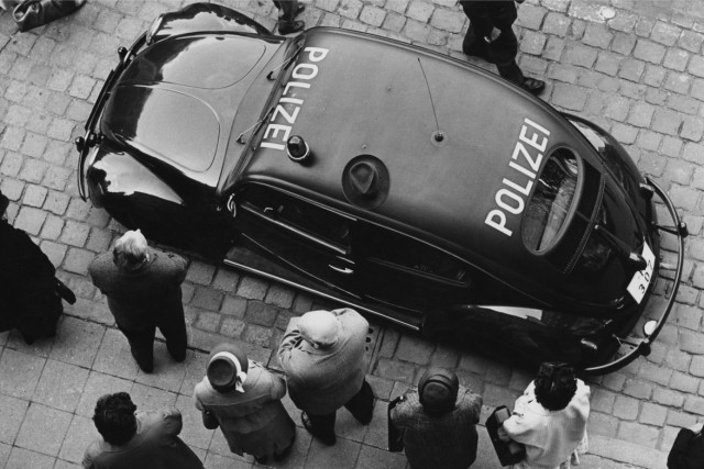 VW-Käfer als Polizeiwagen, 50er Jahre