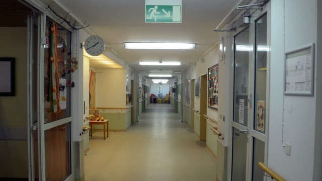 Medizin: Zwei gerontopsychiatrische Abteilungen mit zweimal 20 Betten gibt es im Haus 8 der Klinik.