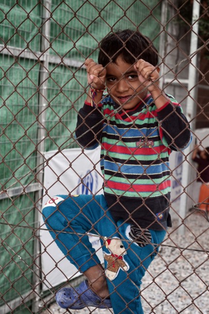 Flüchtlinge: Ein Junge im Flüchtlingslager Kara Tepe auf der Insel Lesbos.