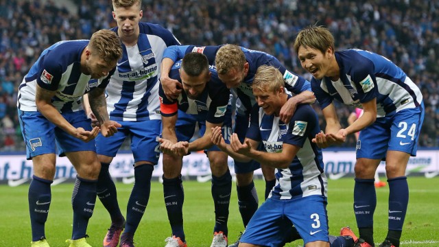 01 10 2016 Fussball 1 Bundesliga 2016 2017 6 Spieltag Hertha BSC Berlin Hamburger SV im Olympi