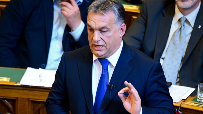 Referendum in Ungarn: Bei einer Rede im Parlament: Ungarns Premier Viktor Orbán.