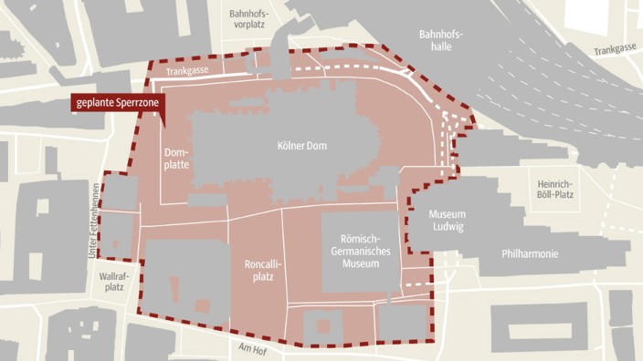 Sicherheit: Das Areal um den Kölner Dom soll mit Drängelgittern abgesperrt werden. An den Einlasspunkten sollen Sicherheitskräfte kontrollieren, dass keine Feuerwerkskörper in diesen Bereich gebracht werden.