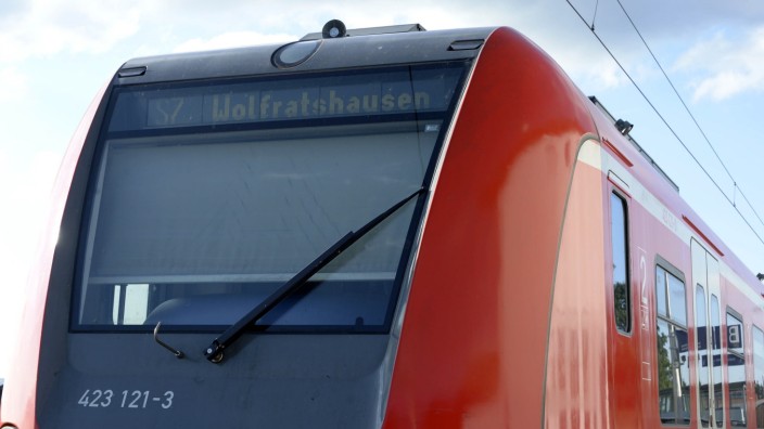 Neubiberg/Ottobrunn: Die S 7 soll pünktlicher verkehren und wenn möglich öfter.