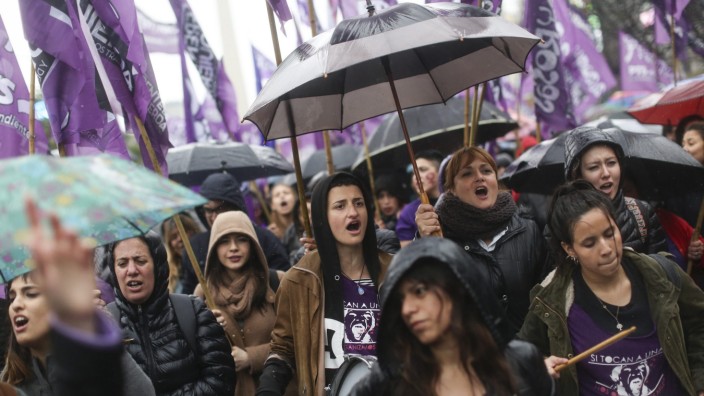 Argentina march against the sexist violence