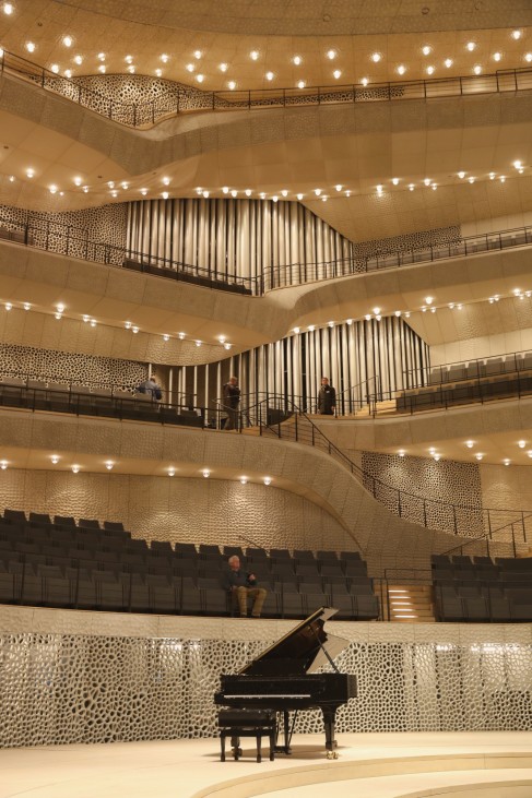New Elbphilharmonie Concert Hall Is Completed
