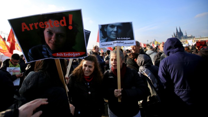 Demonstration von Aleviten gegen den türkischen Präsidenten Erd