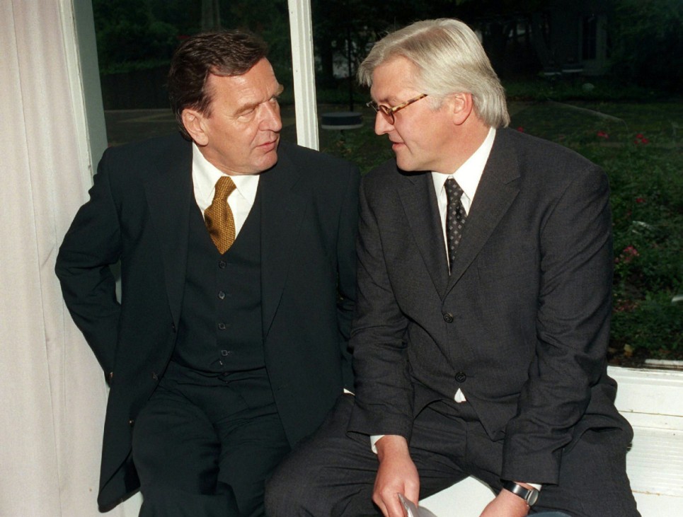 Gerhard Schröder und Frank-Walter Steinmeier