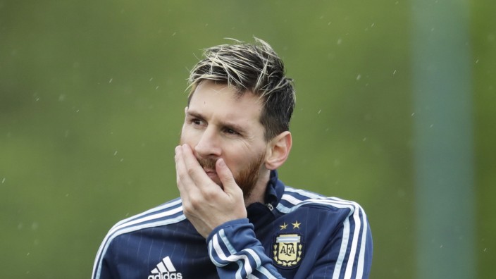 WM-Qualifikation: Lionel Messi wird öfter mal schlecht - auch auf dem Fußballplatz.