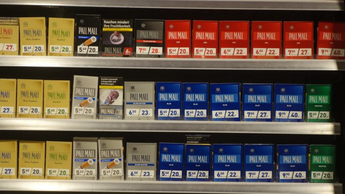 Tabakhändler verbergen Schockfotos