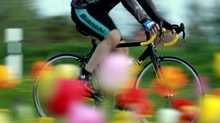 European Championships München 2022: Am Sonntag tragen Spitzensportler ihr Radrennen auch im Landkreis aus - und Kommunen nehmen das zum Anlass für Feiern und Aktionen rund um das Rad.