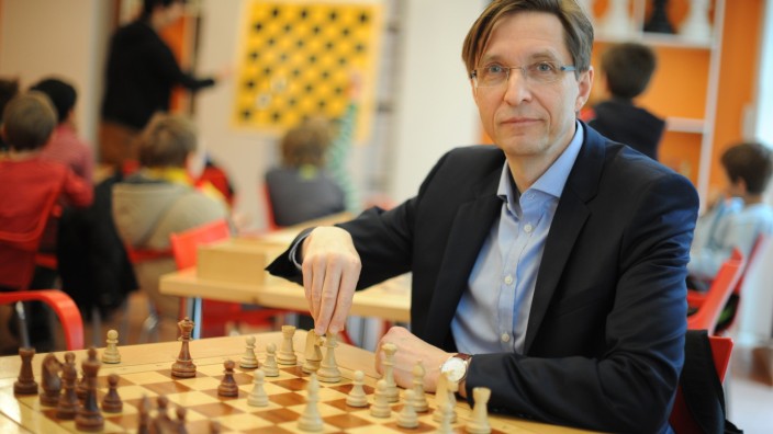 Stefan Kindermann in der Schachakademie München, 2015