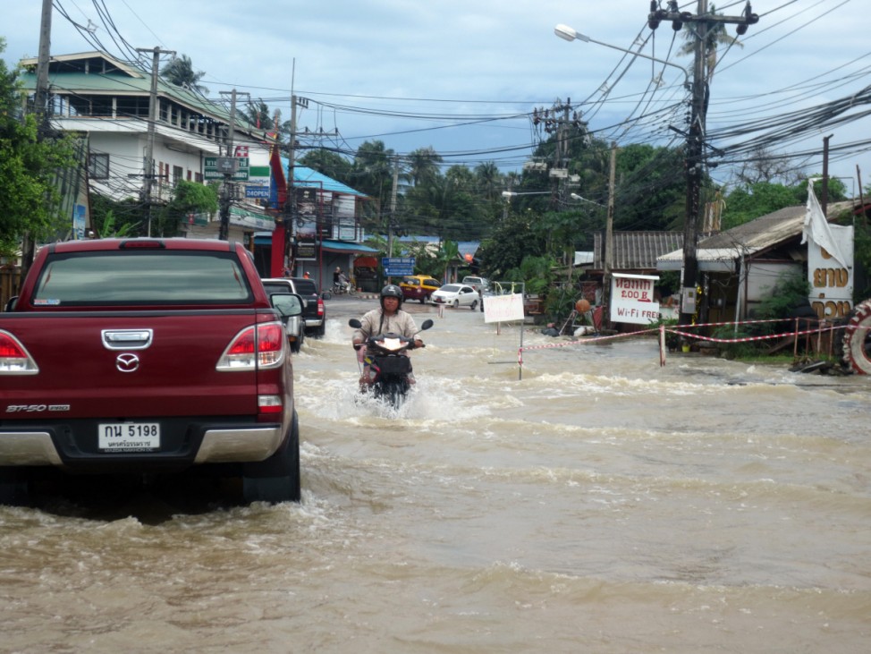 Überflutungen auf thailändischer Ferieninsel Koh Samui