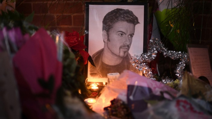 Tributes After The Death Of Music Icon George Michael