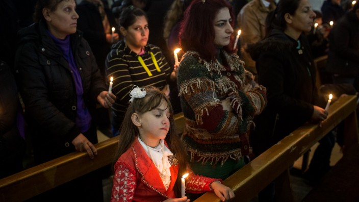 Christian Towns Newly Liberated From ISIL Celebrate Christmas