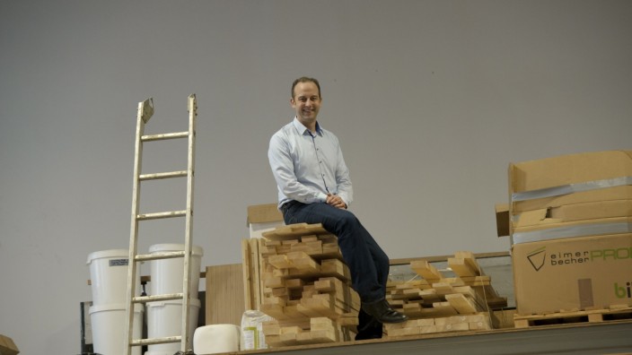 "Lehre und erfreue": Philipp Dietsch lehrt Holzbau an der TU.