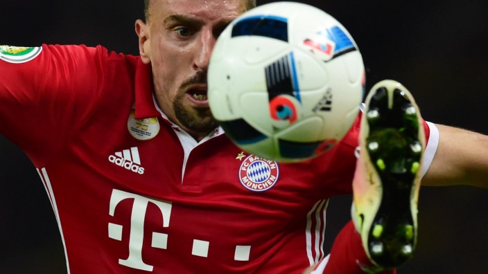 FC Bayern: Seit 2007 spielt Franck Ribéry für den FC Bayern, sein Vertrag läuft noch bis 2018.